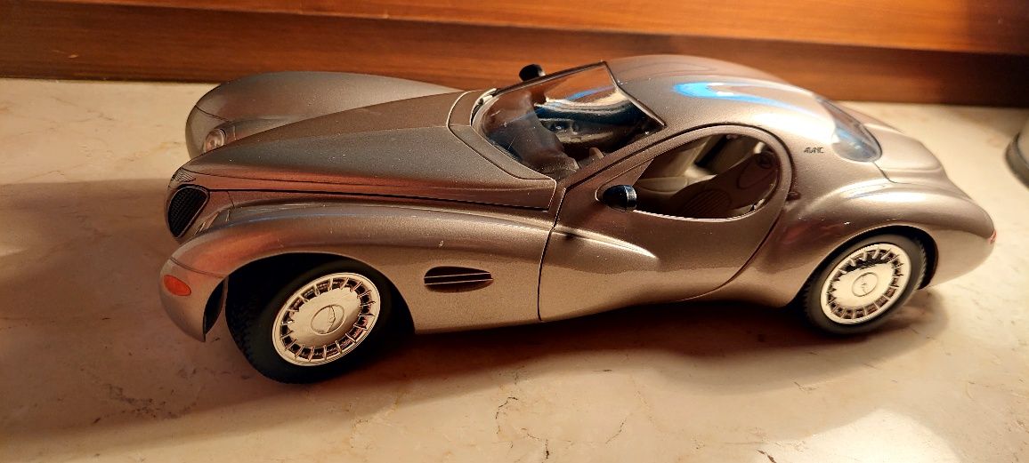 Модель 1/18 Chrysler Atlantic