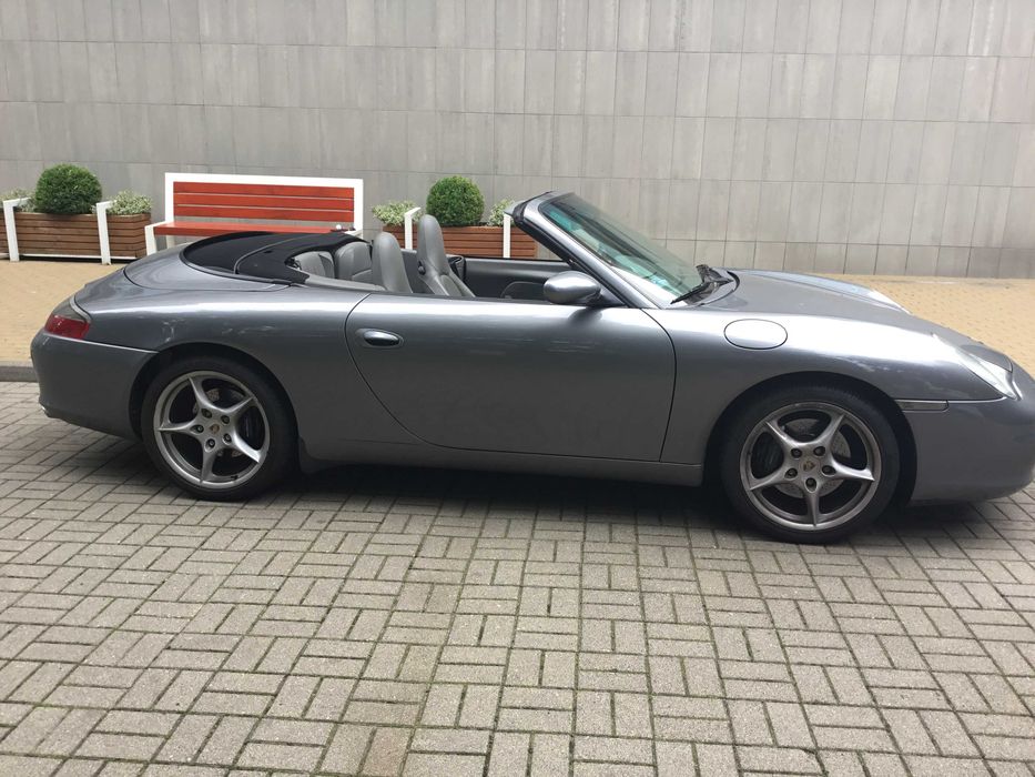 Porsche 911 Carrera Cabrio