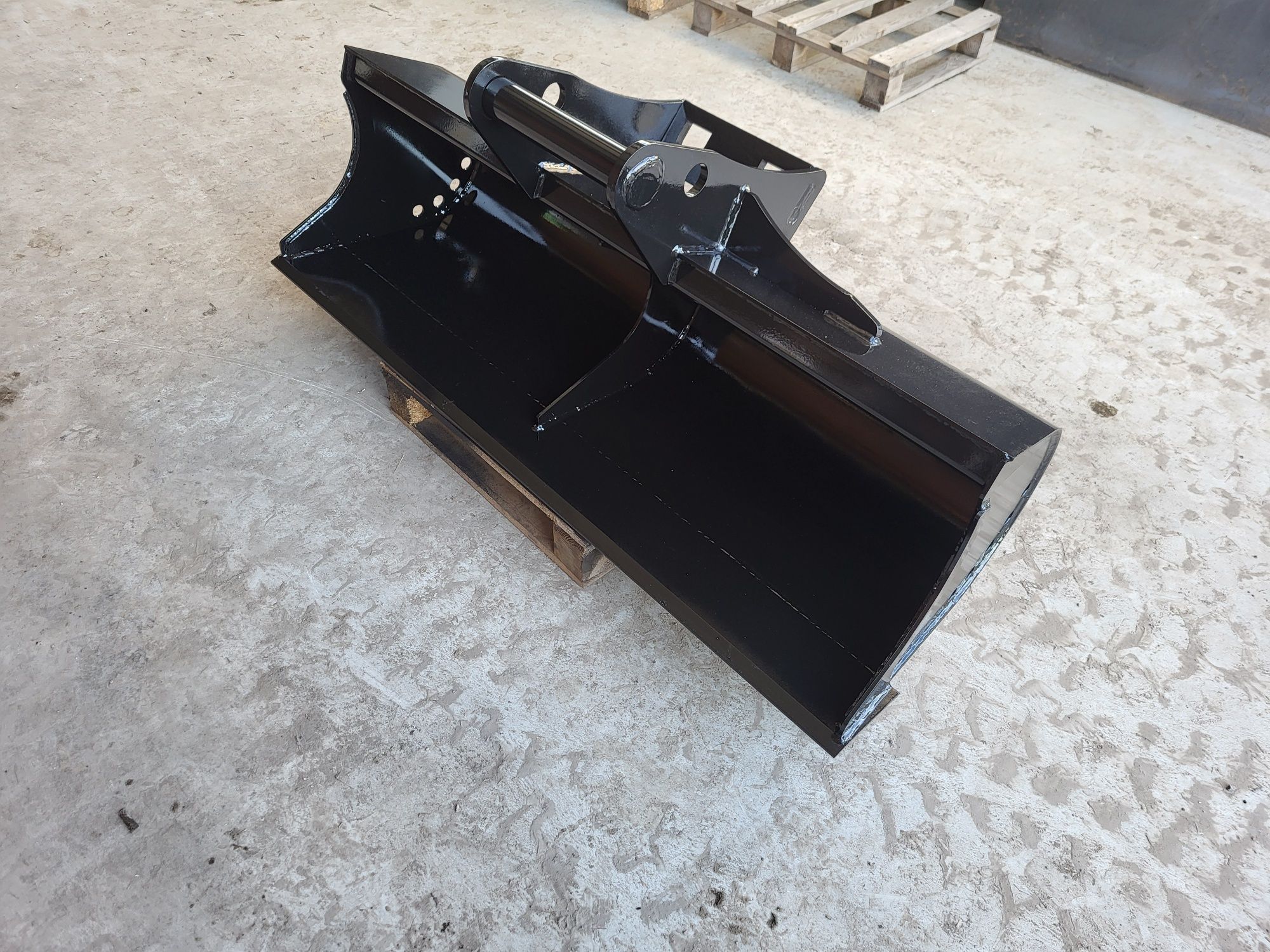 Łyżka skarpowa 125cm do koparki koparko ładowarki JCB 3cx 4cx Cat