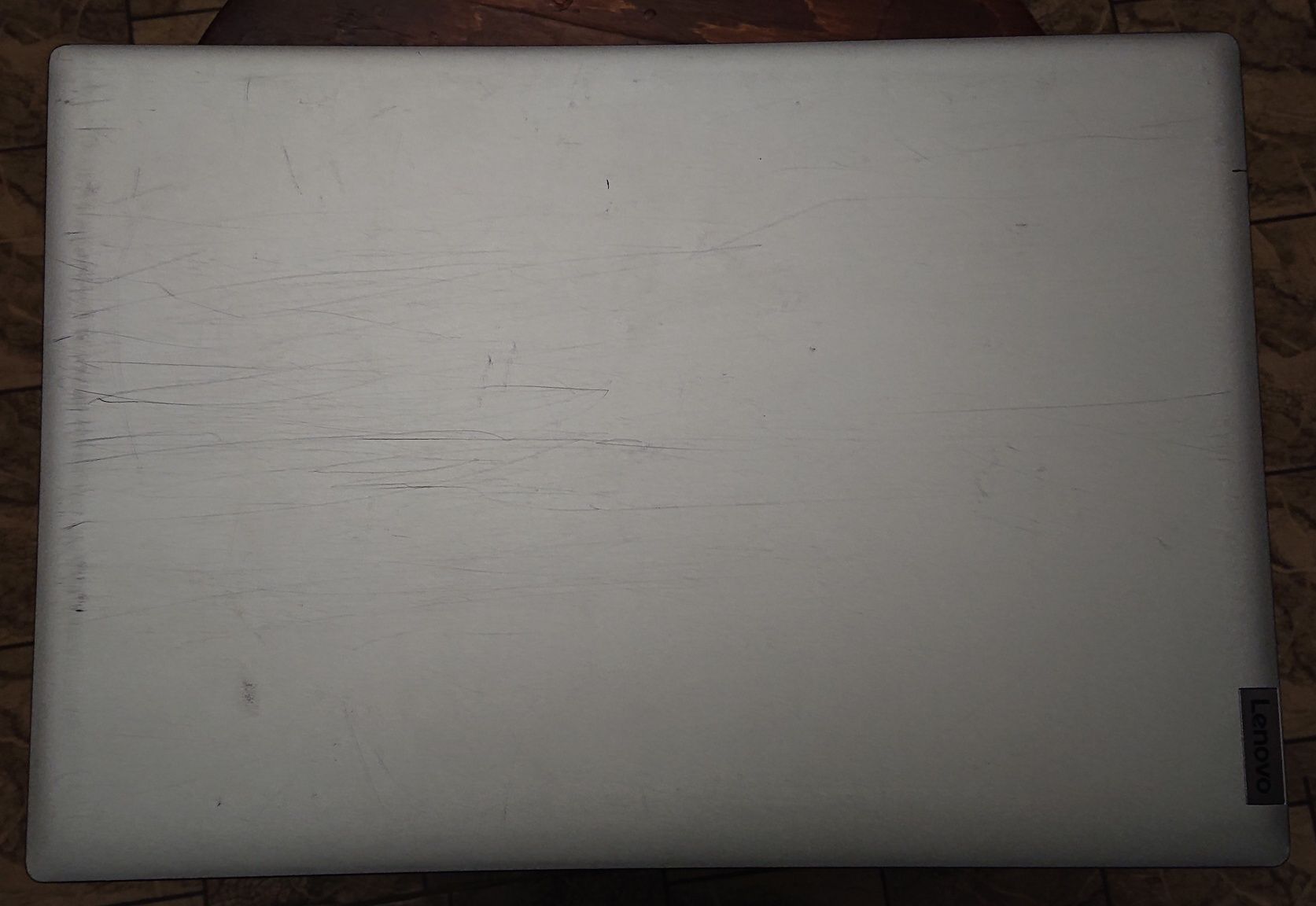 Lenovo /17,3" /Ryzen 5 3500u/SSD 512 Gb/20 Gb DDR4/батарея 3 час