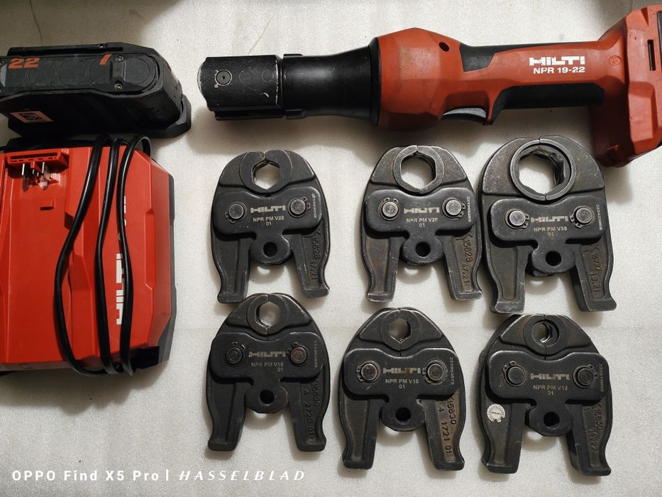 Акумуляторний інструмент для опресовування труб Hilti NPR 19-22 Nuron