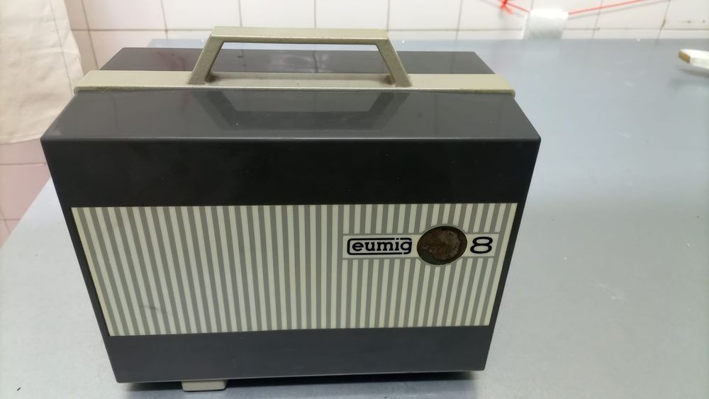 Projector Eumig Mark S 712 - vintage