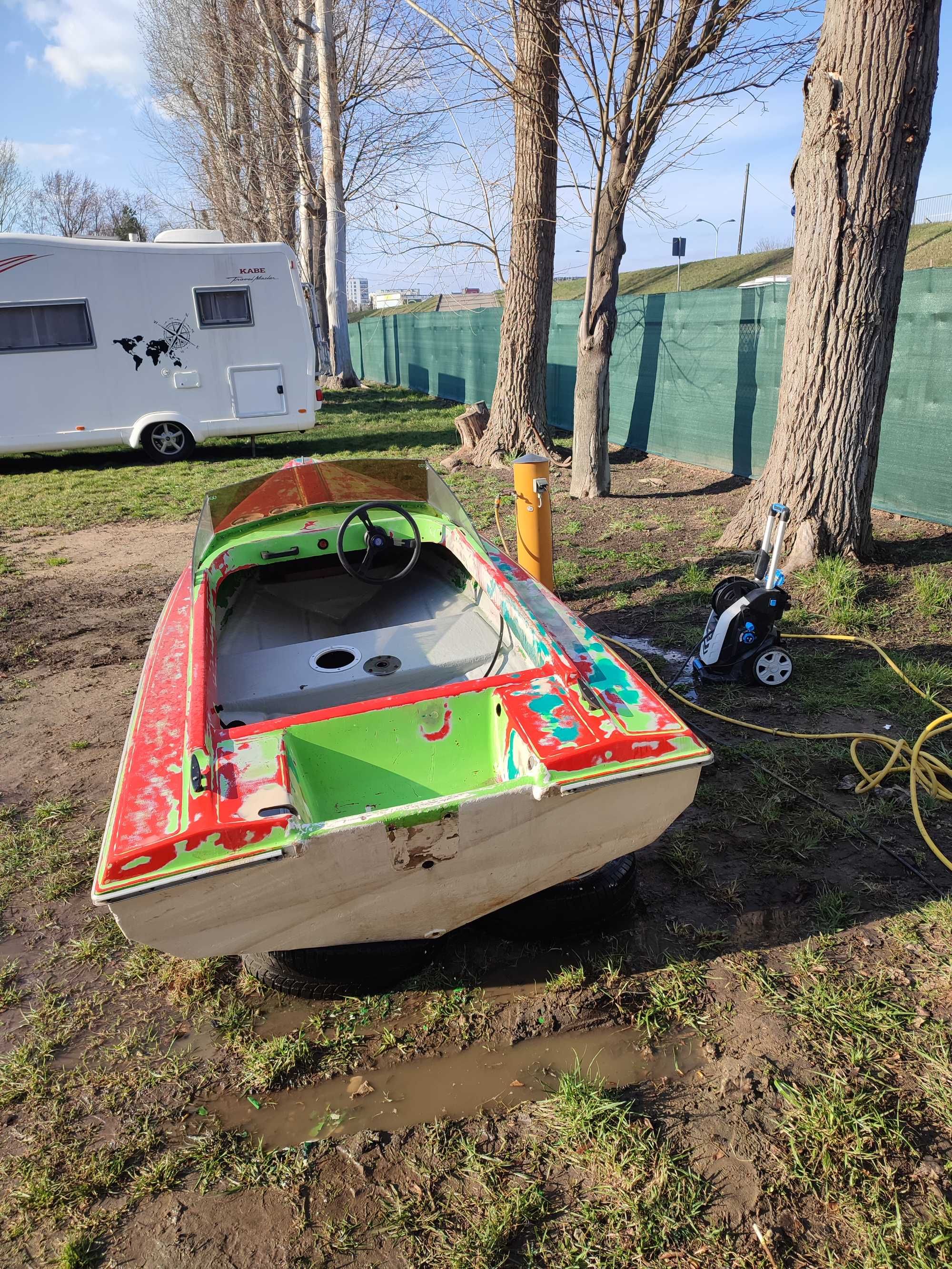 Motorówka ibis mariner 25 2t po remoncie