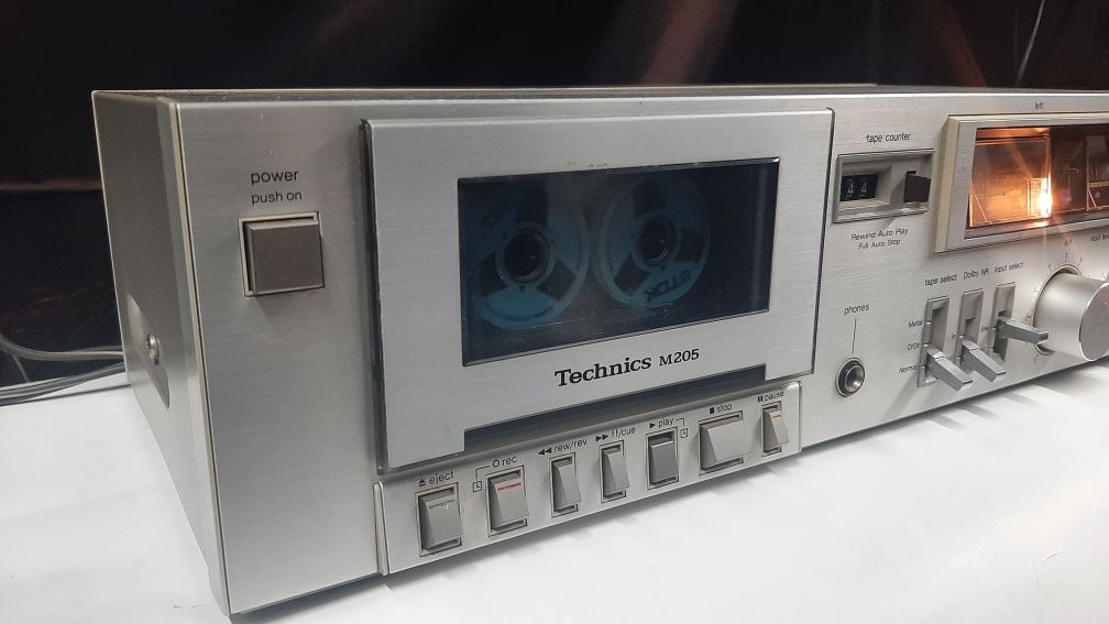 Technics Magnetofon M 205