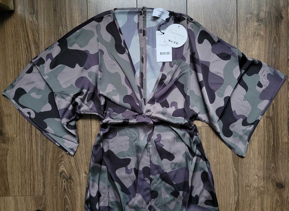 sukienka NA-KD x Hanna Licious kimono 36 krótkie rękawki moro