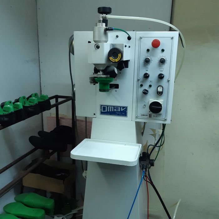 Smarowarka obuwnicza Omav Maszyna obuwnicza