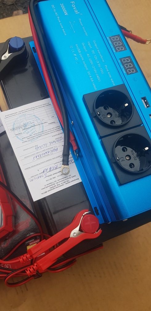 Комплект інвертор, акумулятор, зарядний пристрій - резервне живлення