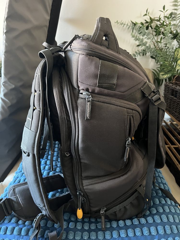 Mochila Vanguard AltaSky 51d usada