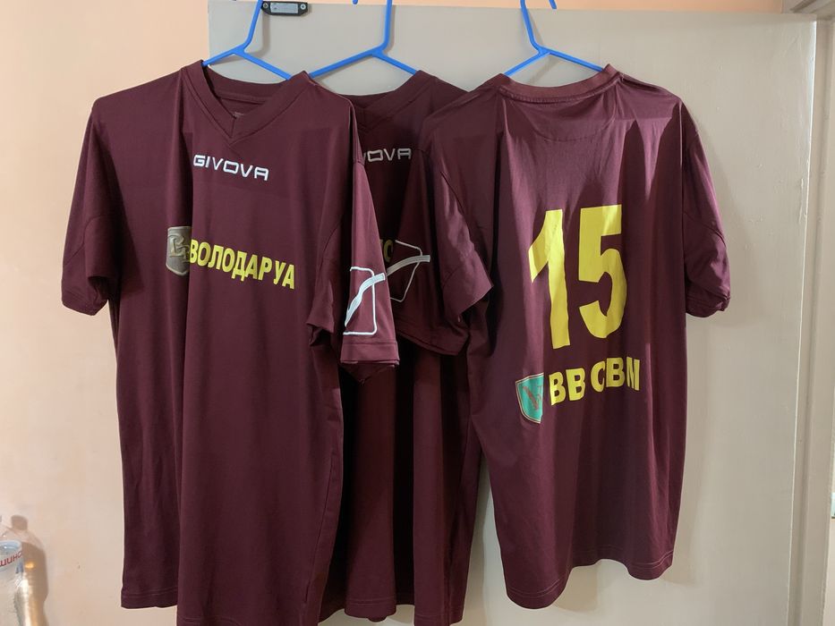 Продам спортивну форму Ginova для команди