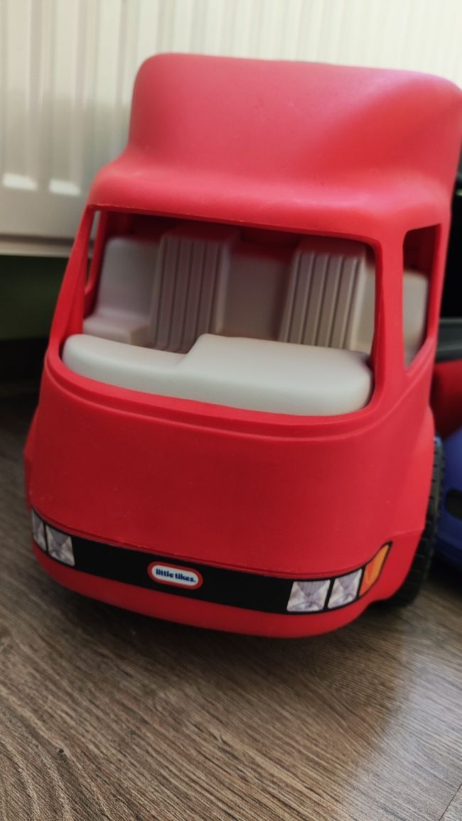 Little tikes машинка вантажник , фура