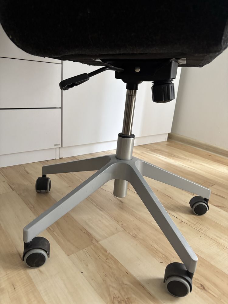 Krzesło obrotowe ikea