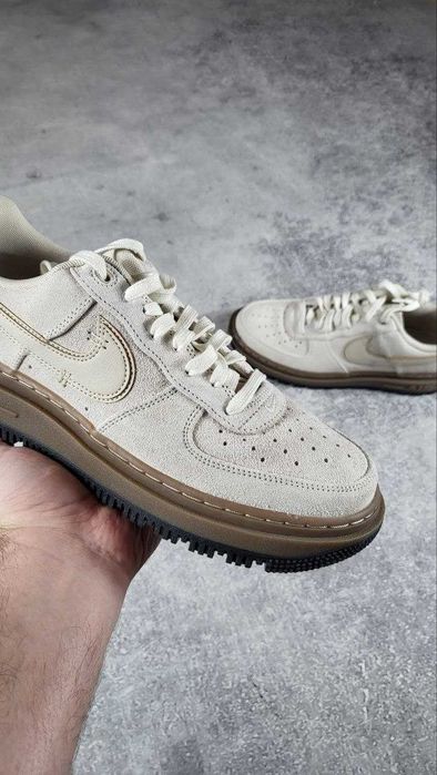 Оригінал Nike Air Force 1 Low Luxe Зимові (EUR-44) Кросівки