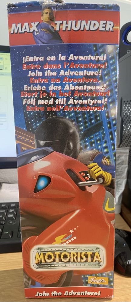 Boneco Max Thunder Motorista
