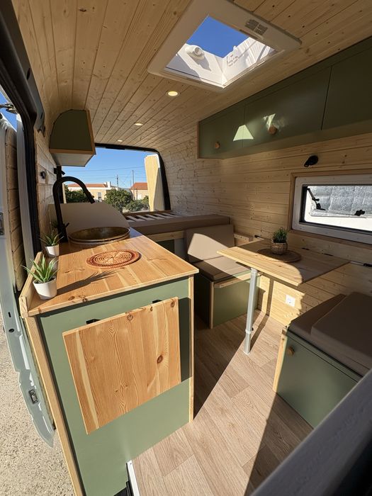 Mercedes sprinter campervan
