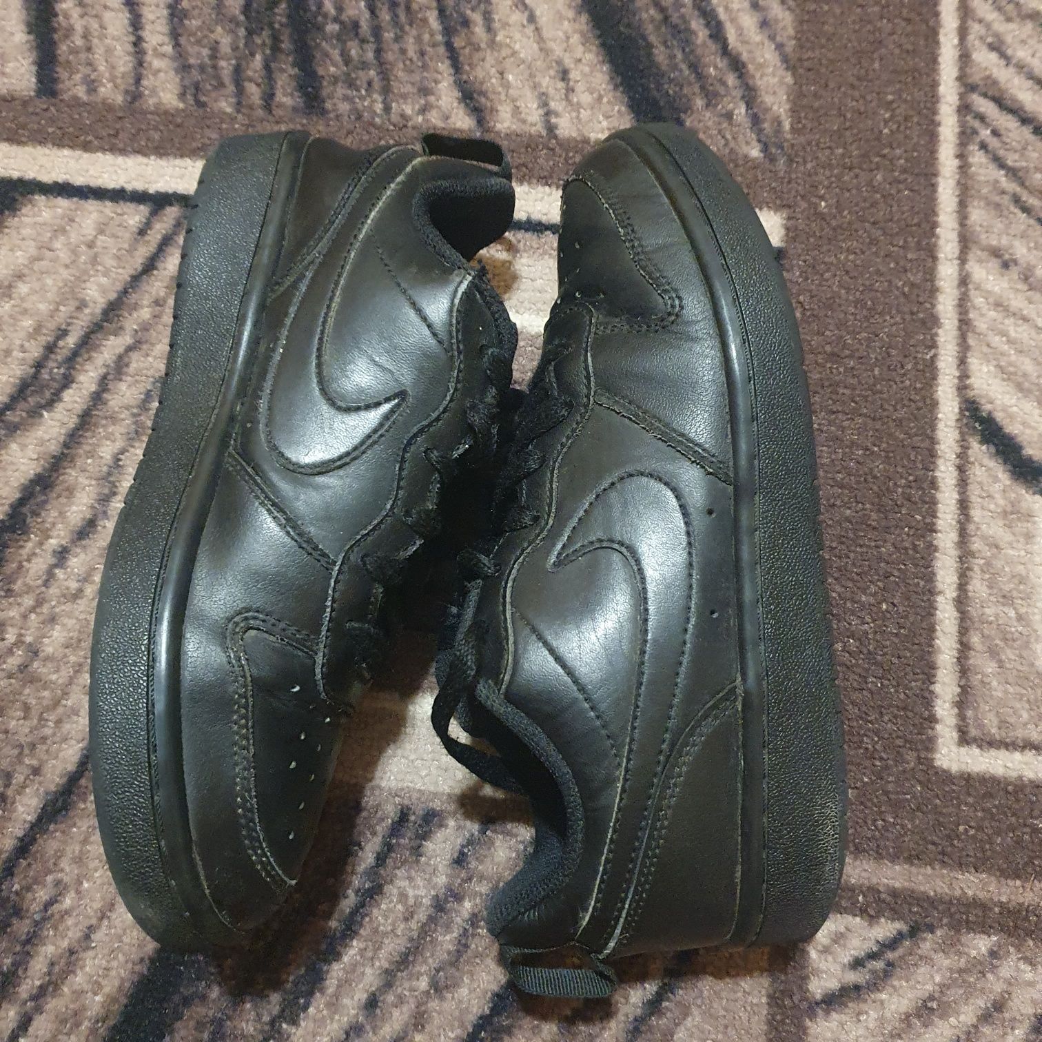 Кросівки Nike Court