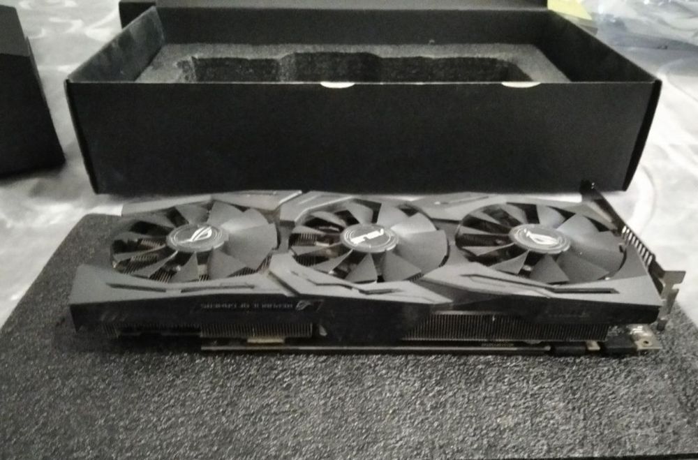 Видеокарта ASUS ROG Strix GTX 1070-8Gb Магазин CompiC