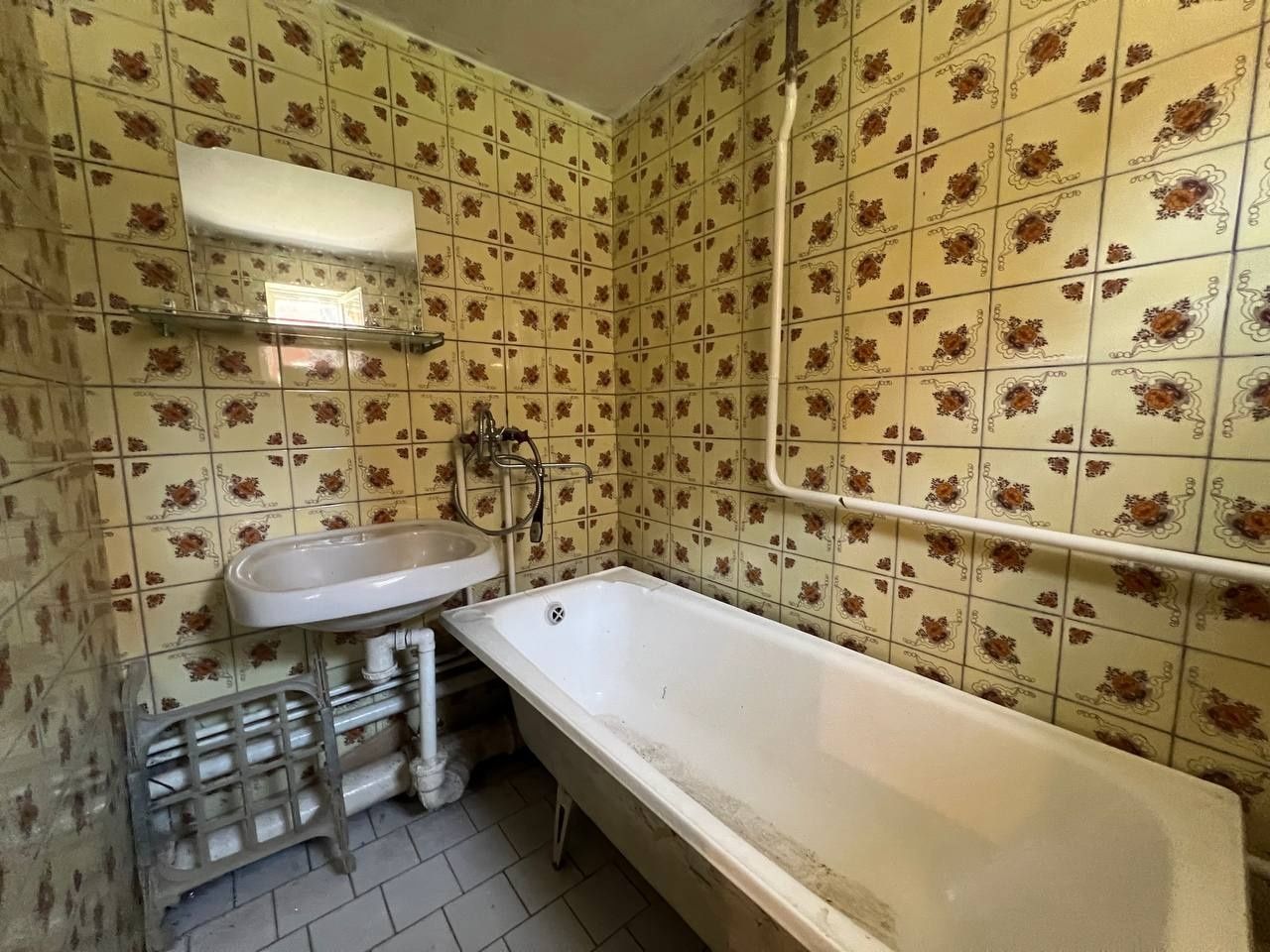 Продаж дачі в Дубове з гаражем і терасою, 3к, 94м², 5сот
