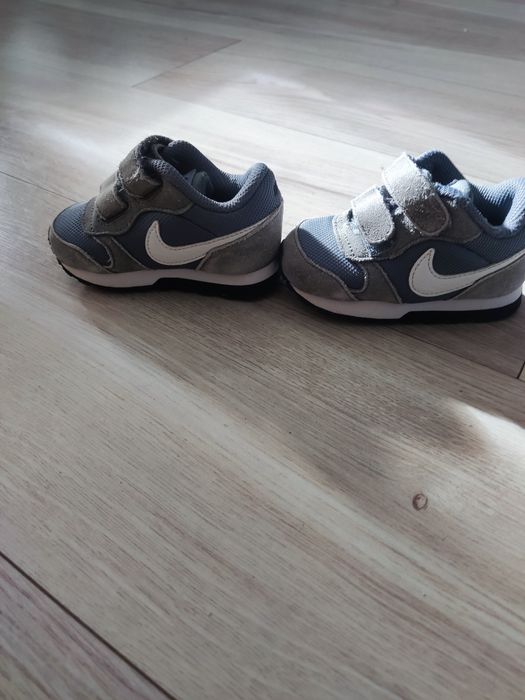 Buty buciki Nike rozmiar 19.5