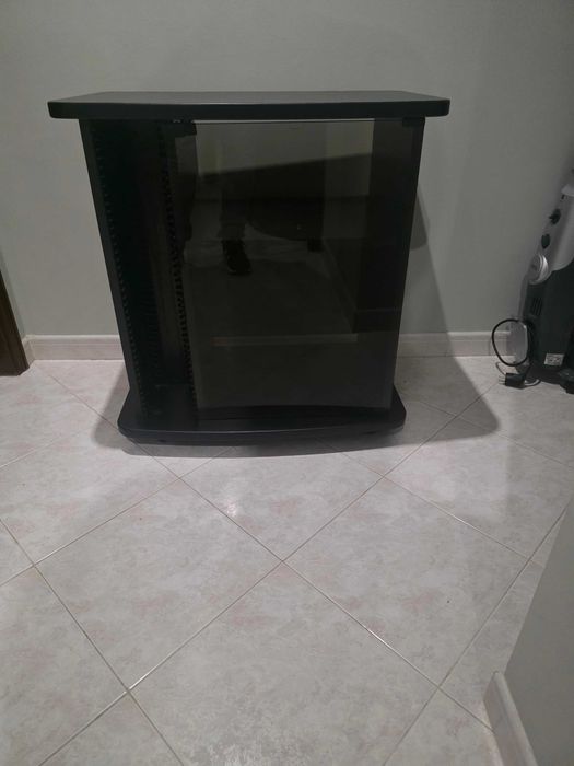 Reservado - Móvel de Aparelhagem