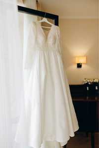 Продам весільну сукню