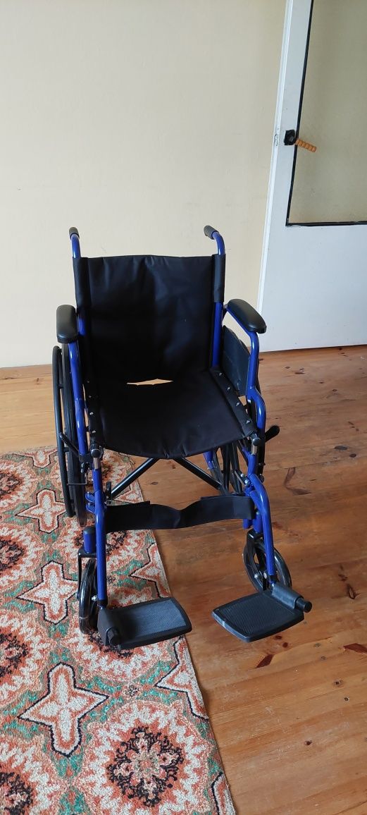 Wózek inwalidzki ręczny Wheelie Air 4613