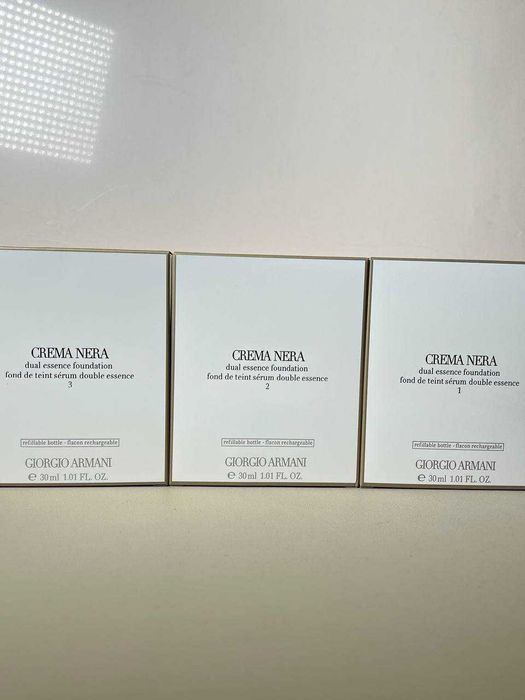 Тональна есенція Giorgio Armani Beauty Crema Nera Dual Essence