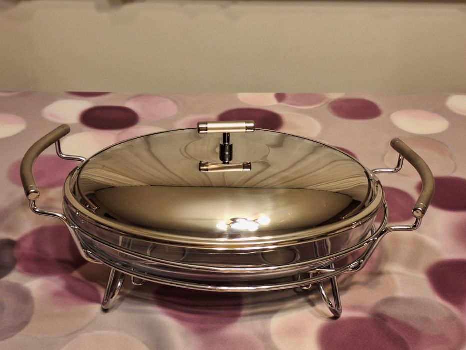 Naczynie z podgrzewaczem