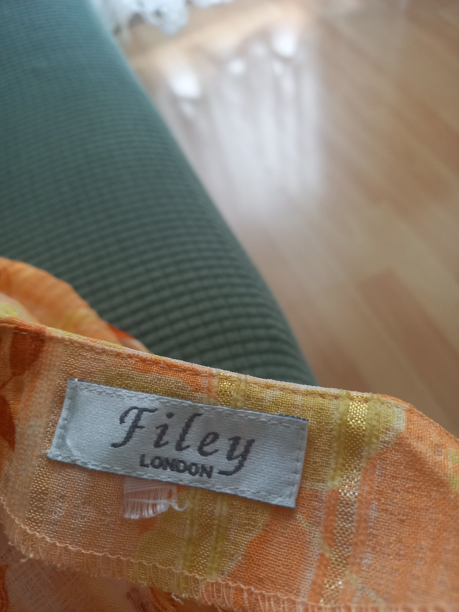 Pomarańczowy lekki żakiet rozmiar M  firmy Filey London