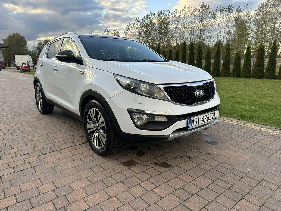 Kia Sportage panoramiczny dach 4x4 automat