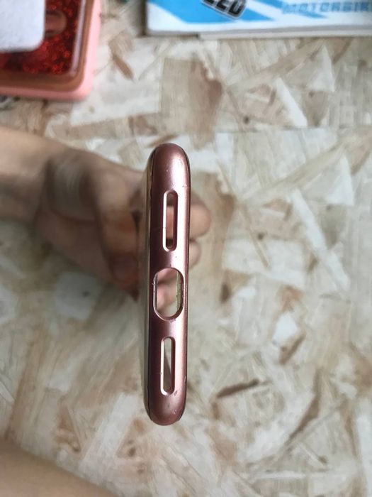 Чохли на iPhone 7