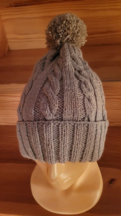 Czapka ręcznie robiona