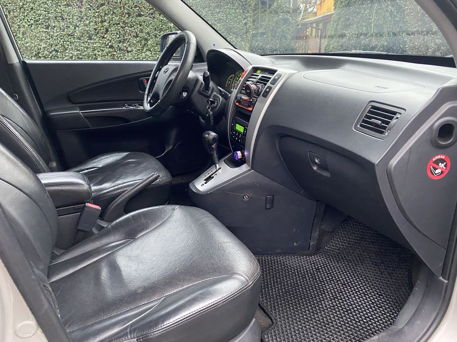 Продам Hyundai Tucson 2007