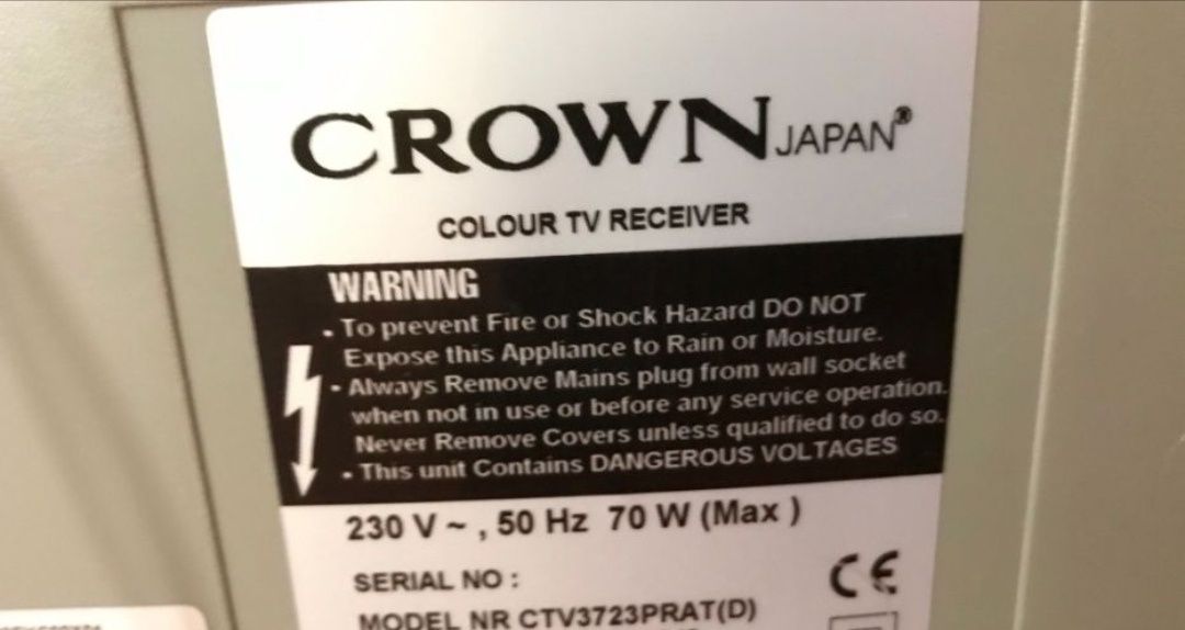 TV Televisão Crown pequena
