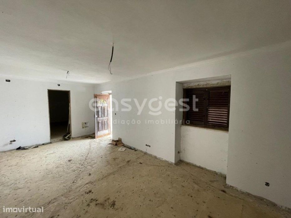 Moradia em Fase de Recuperação - Corte Vicente Anes (Aljustrel)