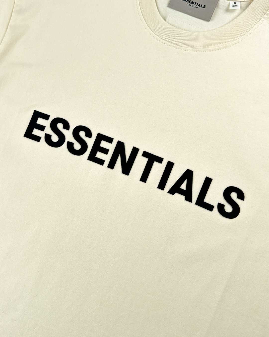 Футболка Fear Of God Essentials Front Logo T-Shirt Buttercream