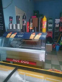 Stół chłodniczy do hot dogów