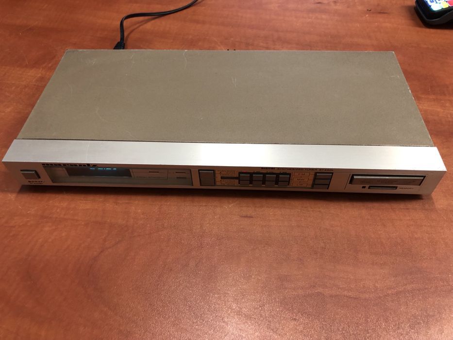 Tuner Marantz ST430L