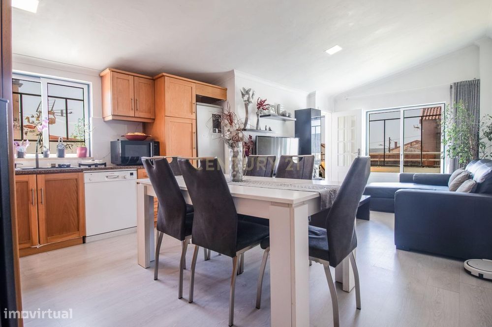 Moradia T4 com Vista Mar, Praia e Cidade na Costa de Lavos