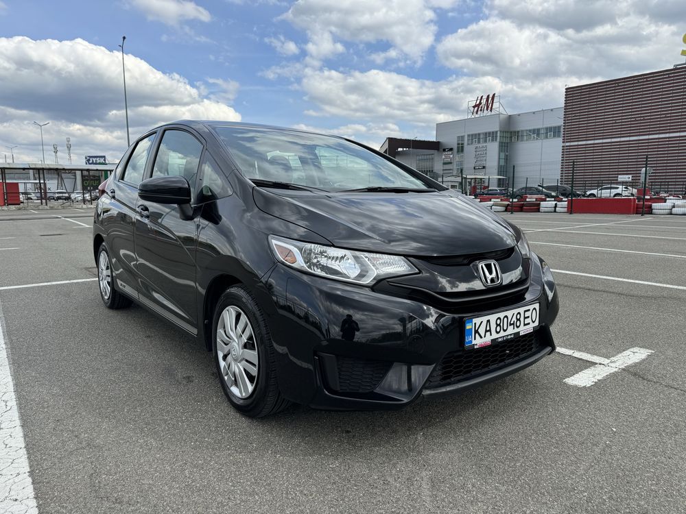 Продам Honda Fit 2017