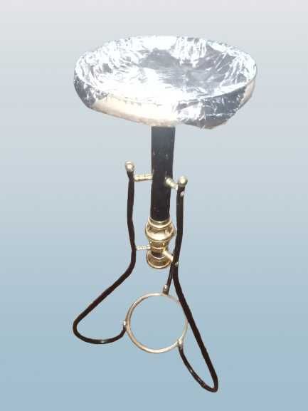 Підлогова підставка для квітів