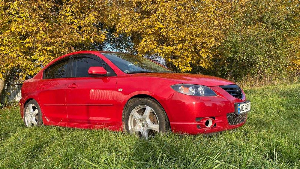 Продам автомобіль Mazda 3 2005