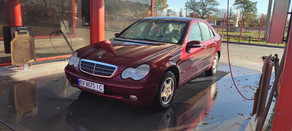 Mercedes-Benz C-Class 2001