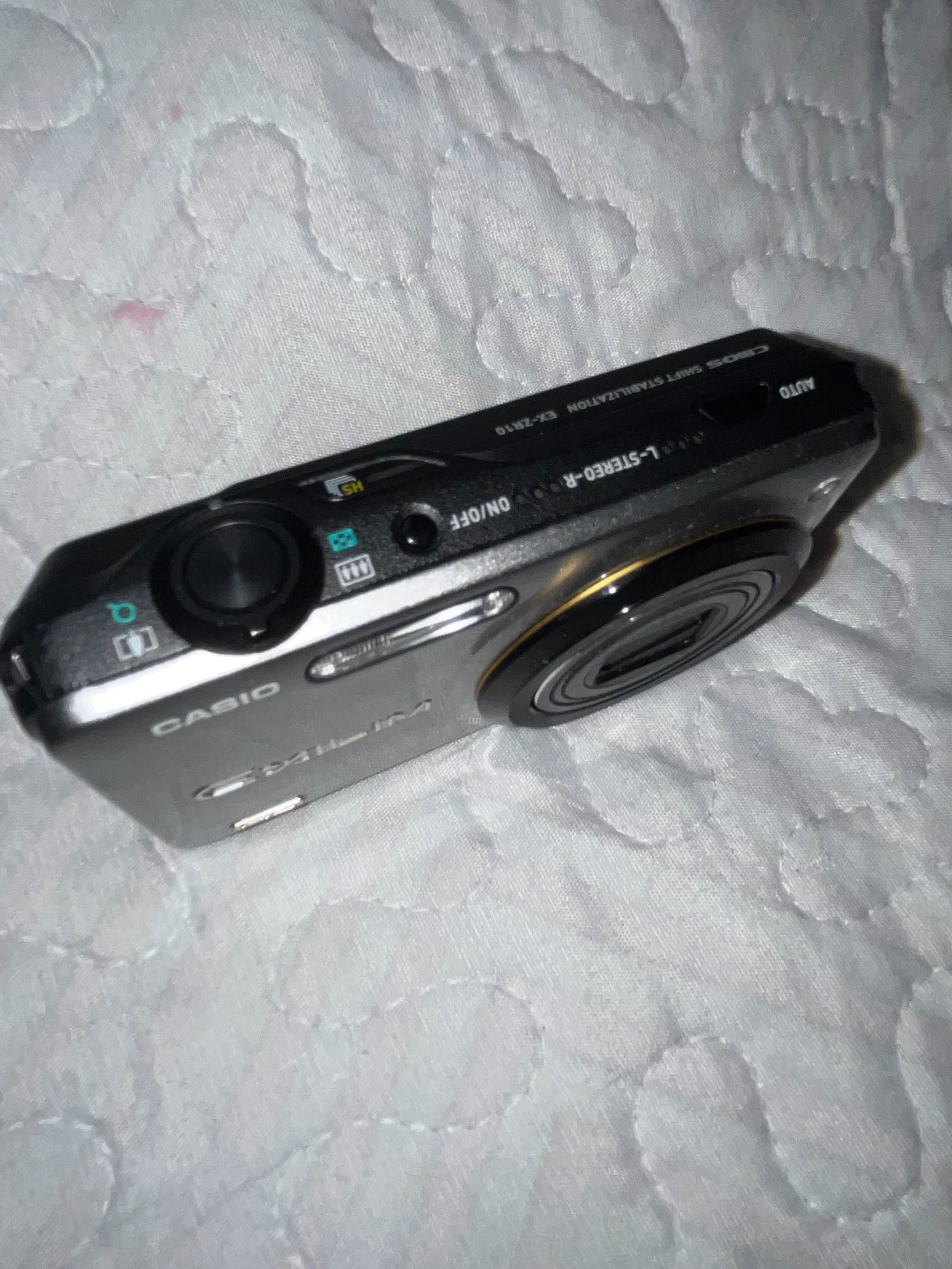 Câmara Casio Exilim