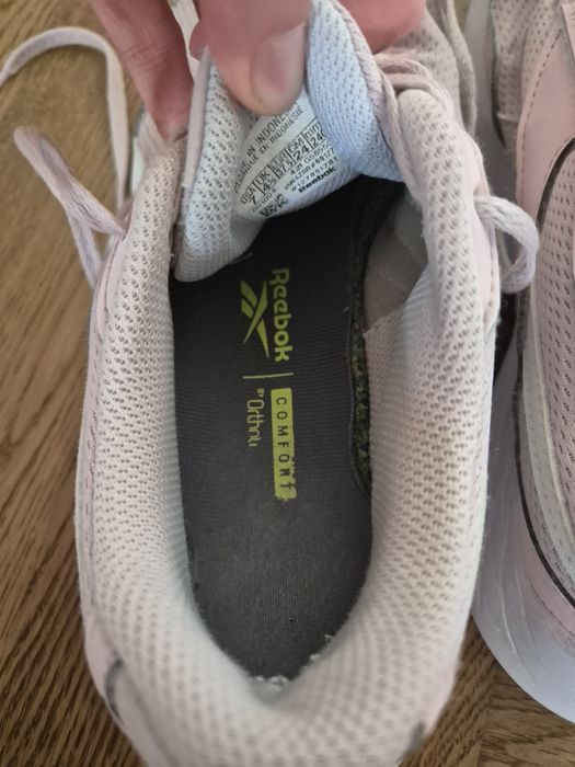 Buty Reebok Energen Lite G58550 Rozm.37,5