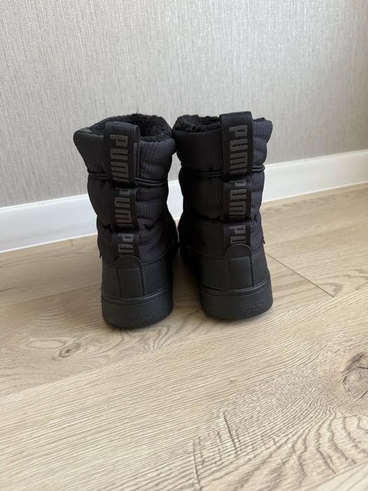 Зимові черевики Puma 40р