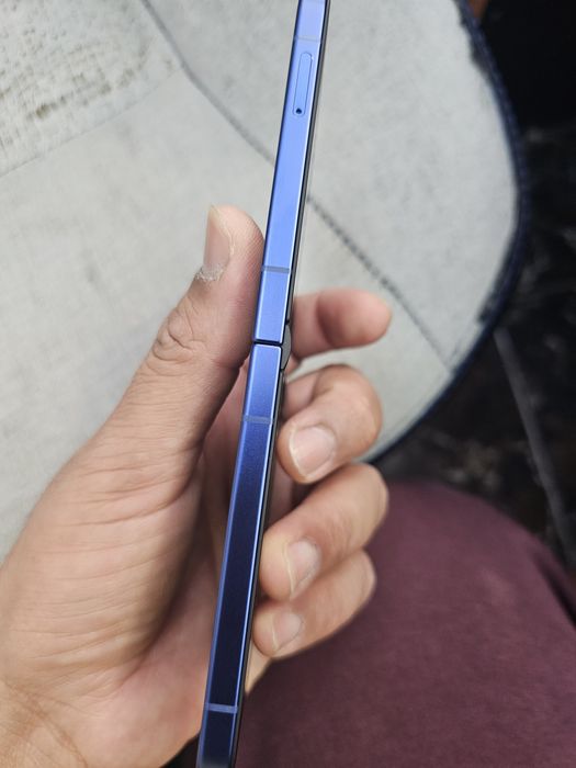 Galaxy Zflip 7..512gb/12gb