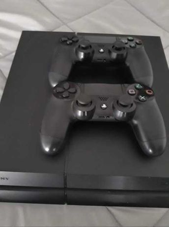 Ps4 500gb como nova