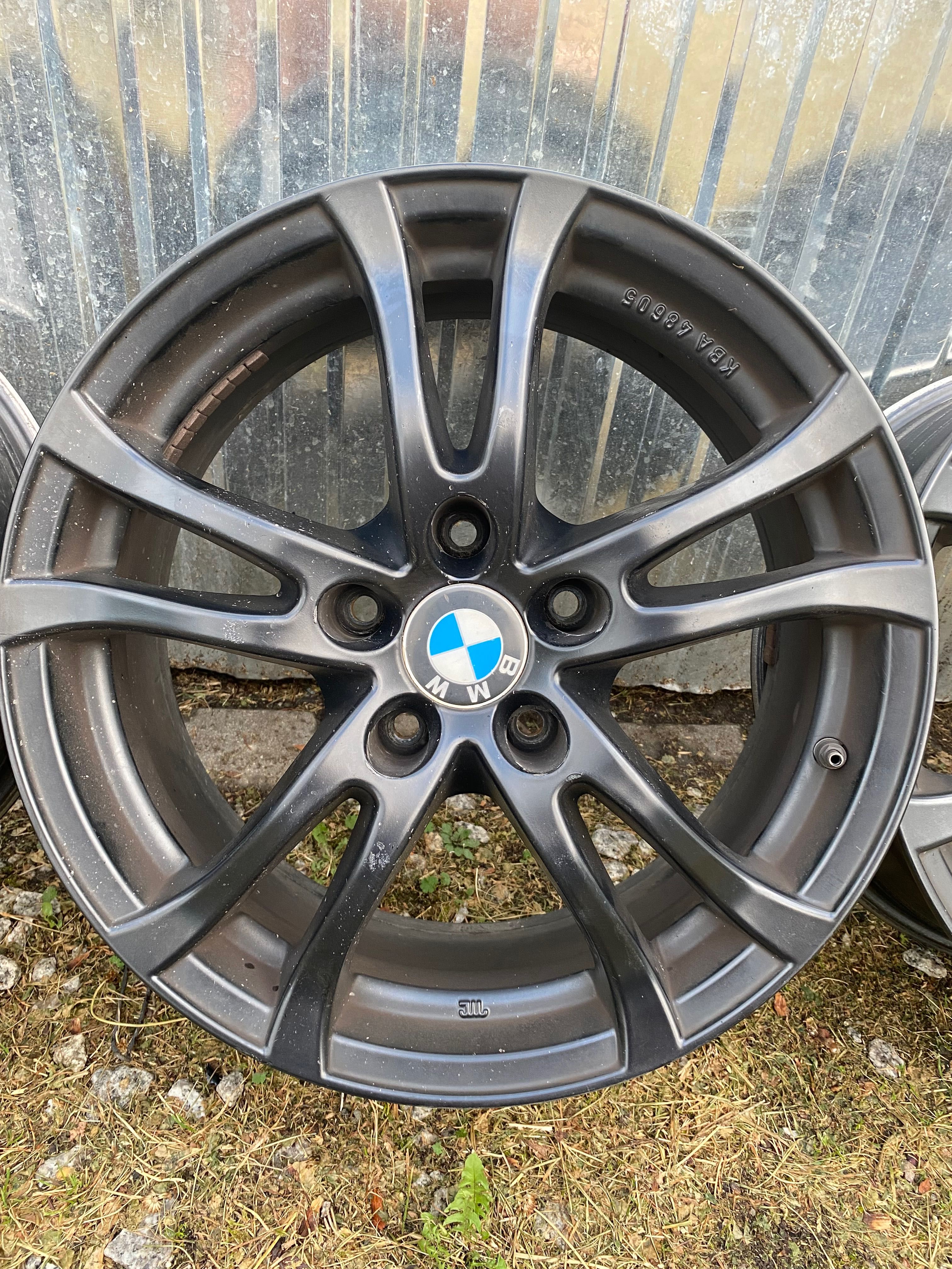 Felgi BMW 17 5x120 ET35