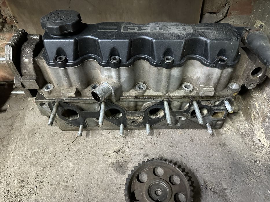 ГБЦ Авео 1.5 распредвал