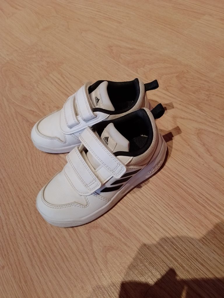Buty chłopięce adidas
